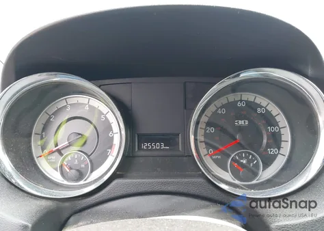 2014 Dodge Grand Caravan Sxt 30Th Anniversary z USA, uszkodzony, nr VIN 2C4RDGCG4ER275543